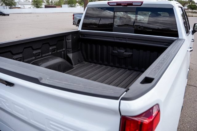 New 2026 Chevrolet Silverado 1500 LTZ w/ Technology Package AWD/4WD image 9