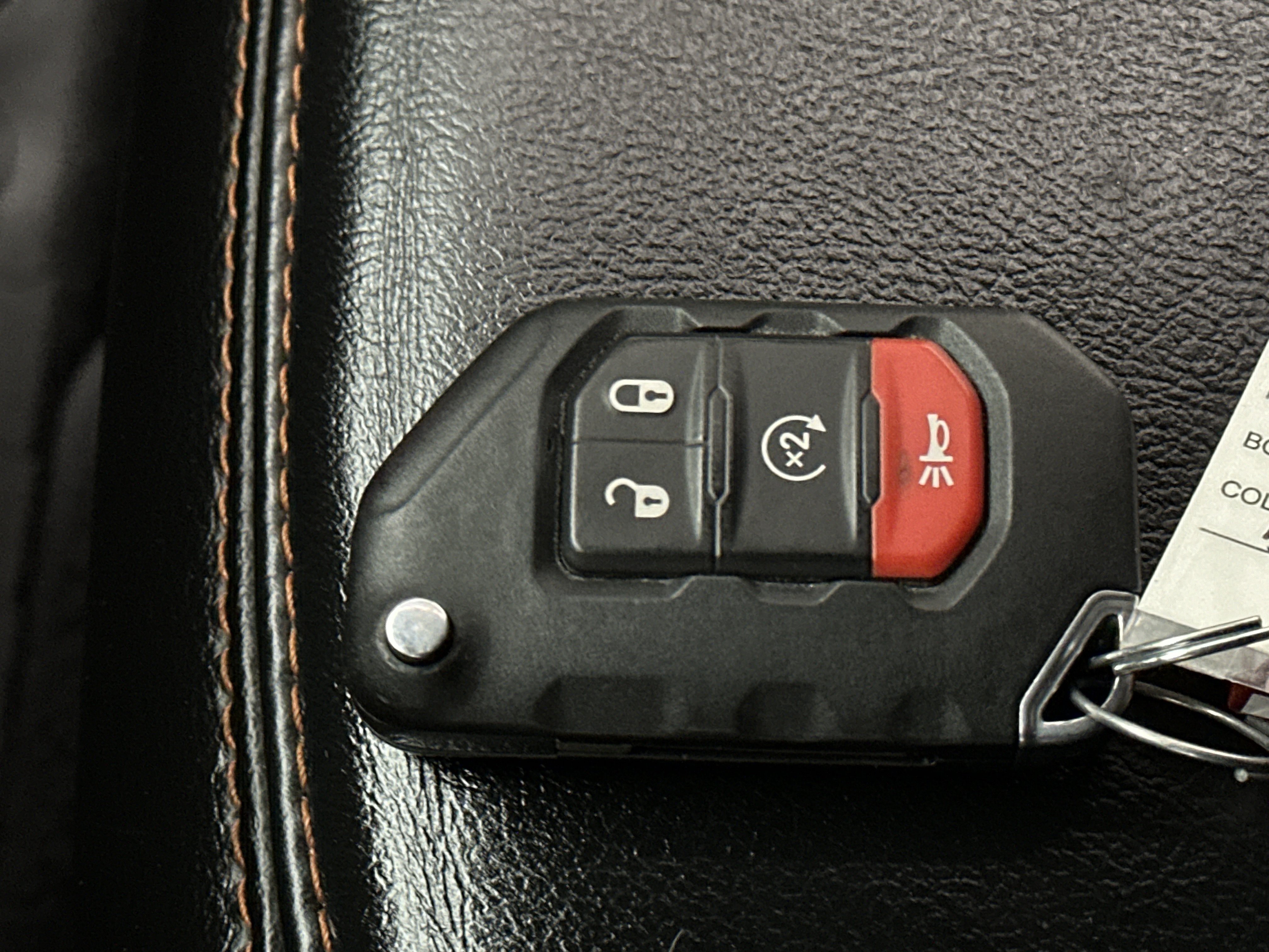 Used 2021 Jeep Gladiator Mojave AWD/4WD image 38