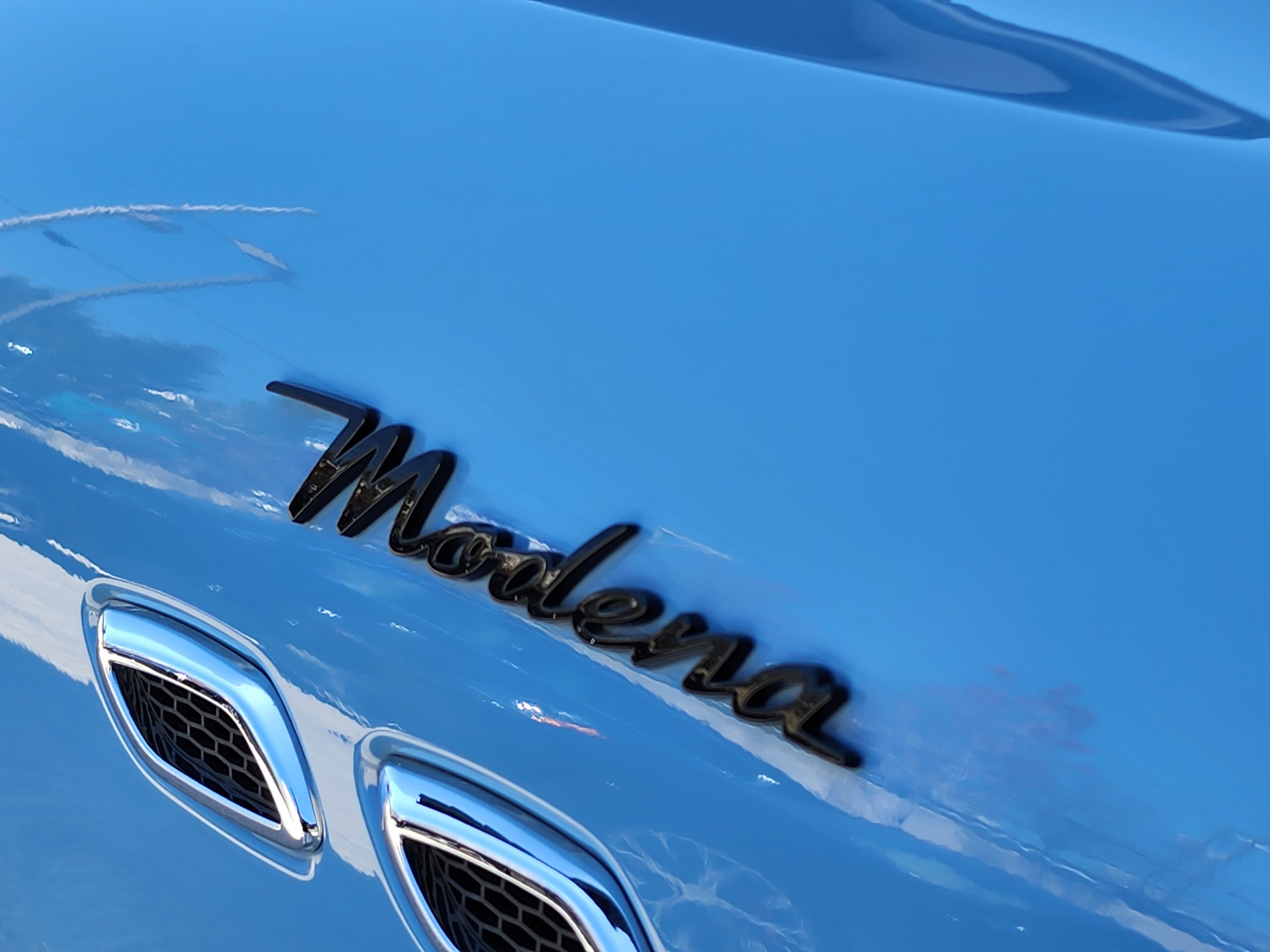 Used 2022 Maserati Levante Modena AWD/4WD image 9