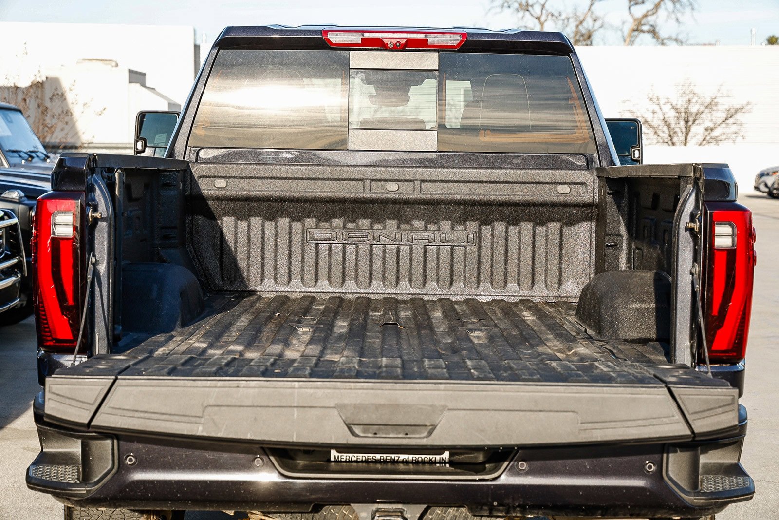 Used 2024 GMC Sierra 2500 Denali Ultimate image 27