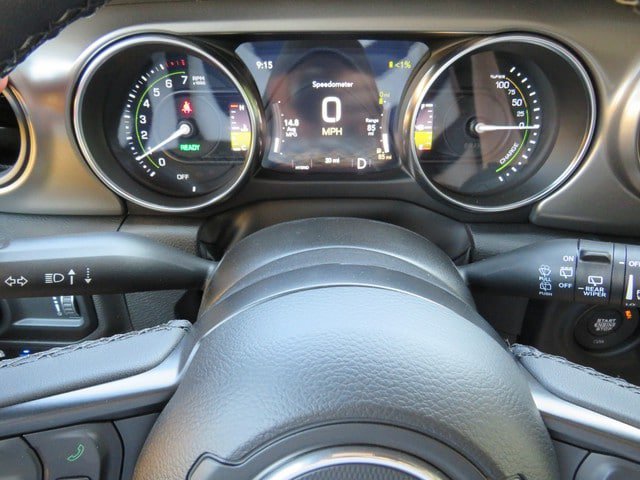New 2023 Jeep Wrangler Unlimited AWD/4WD image 17