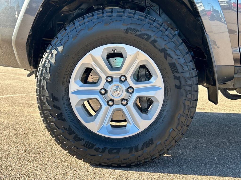 Used 2019 Toyota 4Runner SR5 Premium image 31