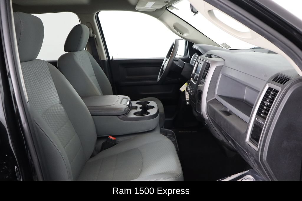 Used 2019 RAM 1500 Express w/ Express Value Package AWD/4WD image 18
