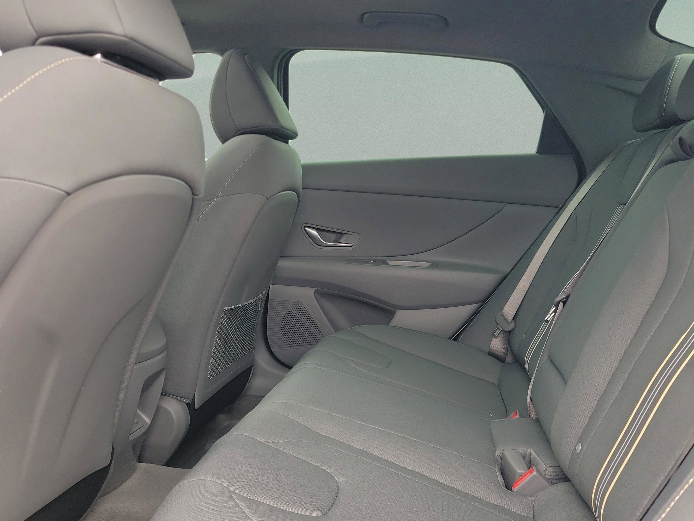 New 2026 Hyundai Elantra SEL Sport image 10