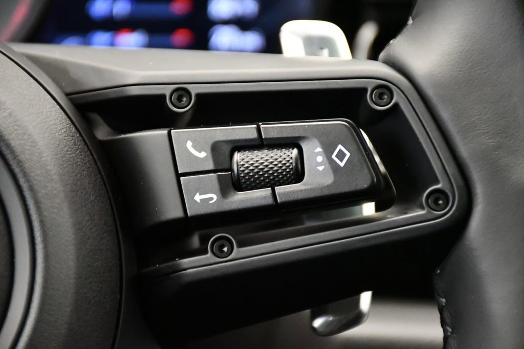 Used 2024 Porsche Macan S image 29