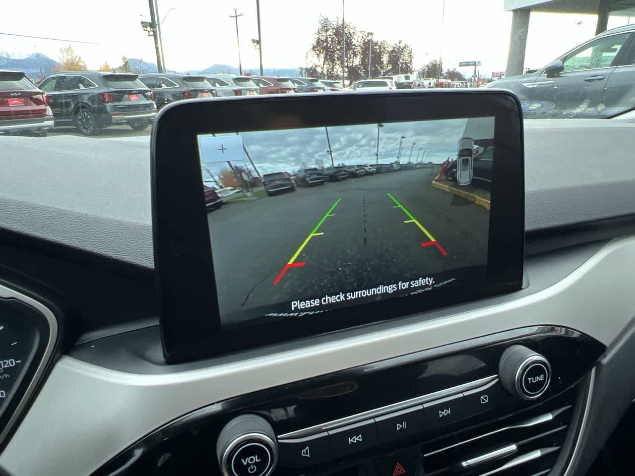 Used 2022 Ford Escape SEL AWD/4WD image 17