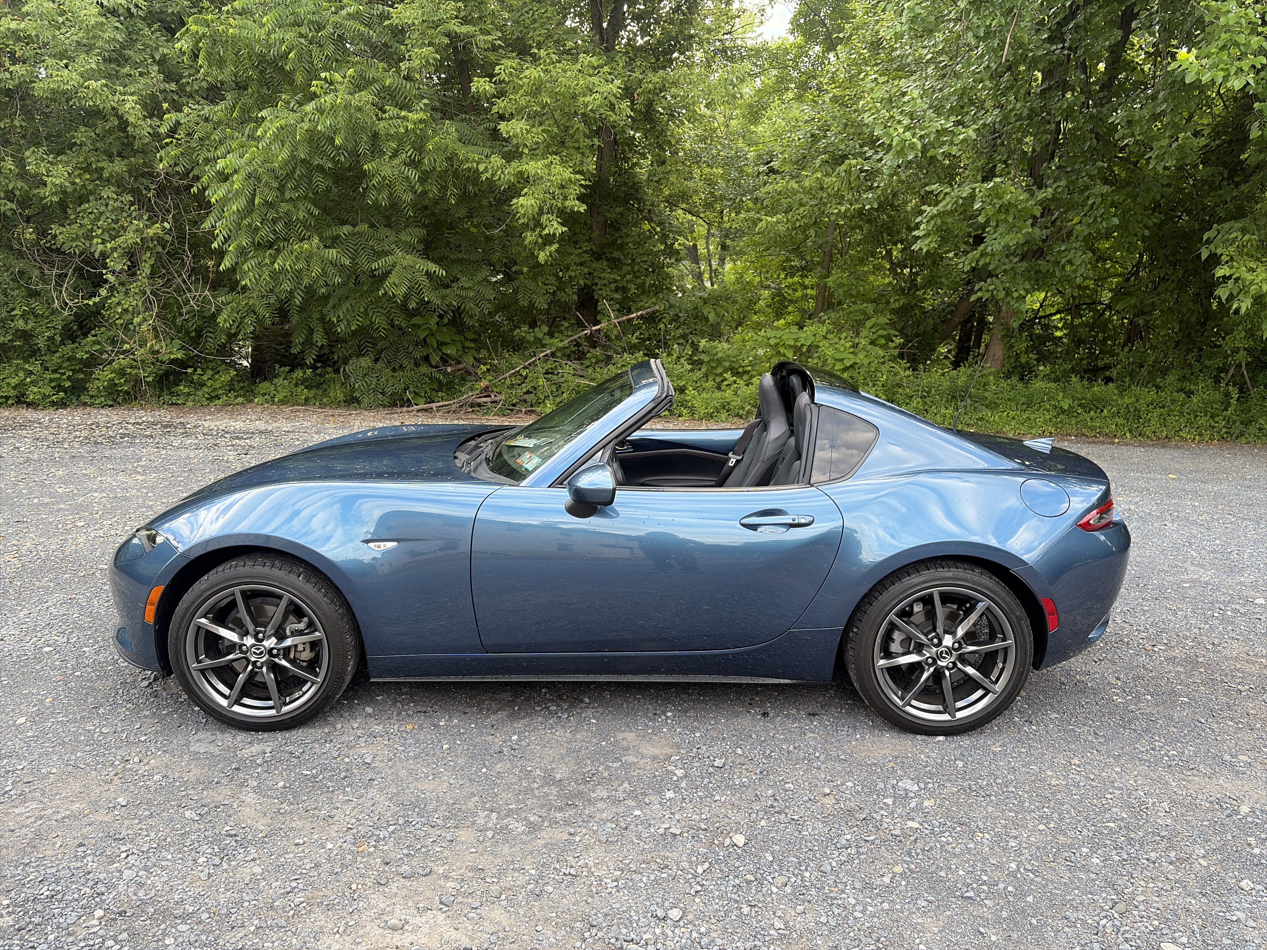 Used 2019 MAZDA MX-5 Miata RF Grand Touring RWD image 8