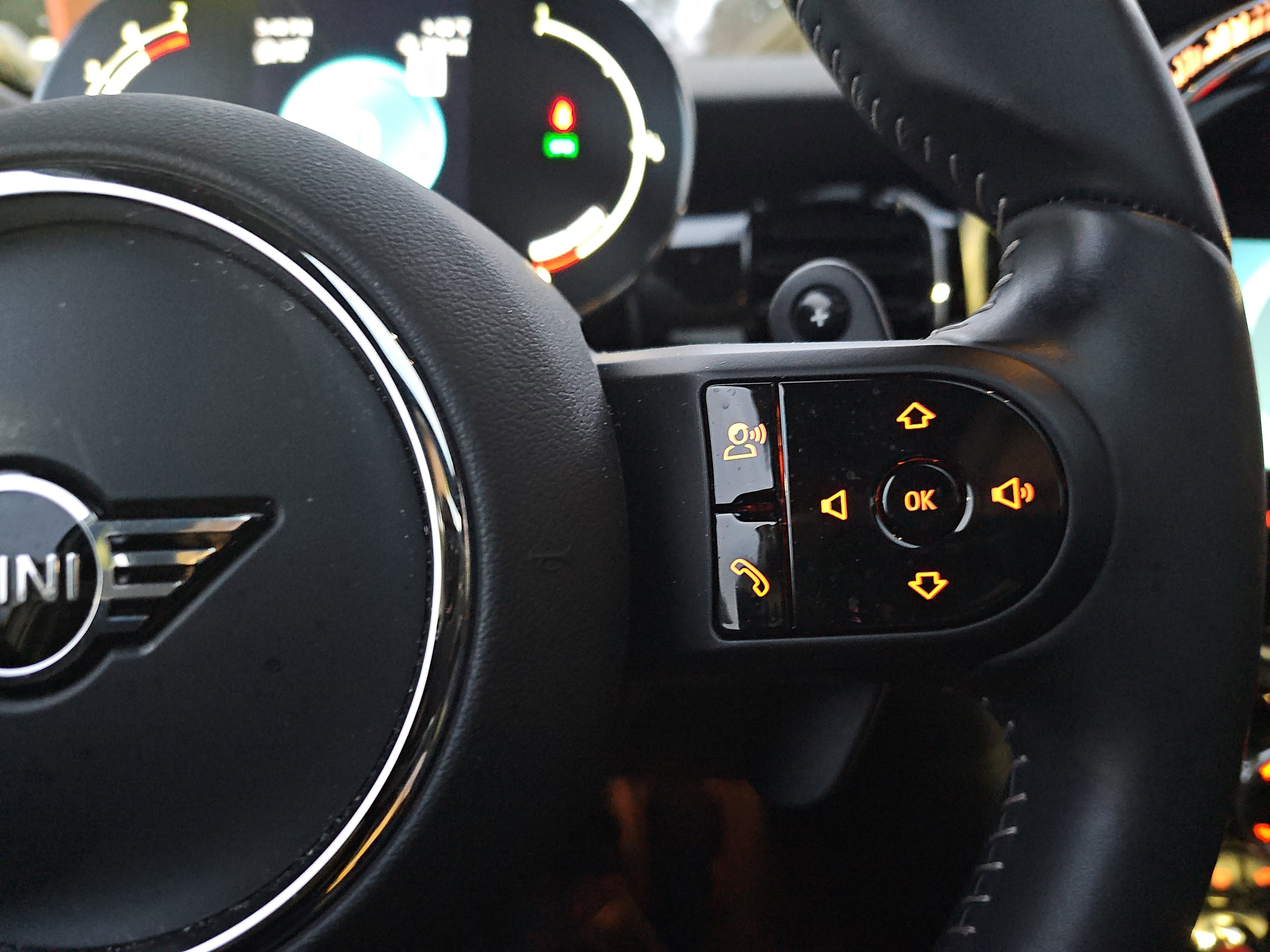 Used 2023 MINI Cooper S image 18