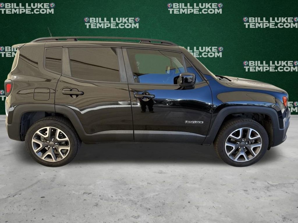 Used 2018 Jeep Renegade Latitude w/ Popular Equipment Group image 4