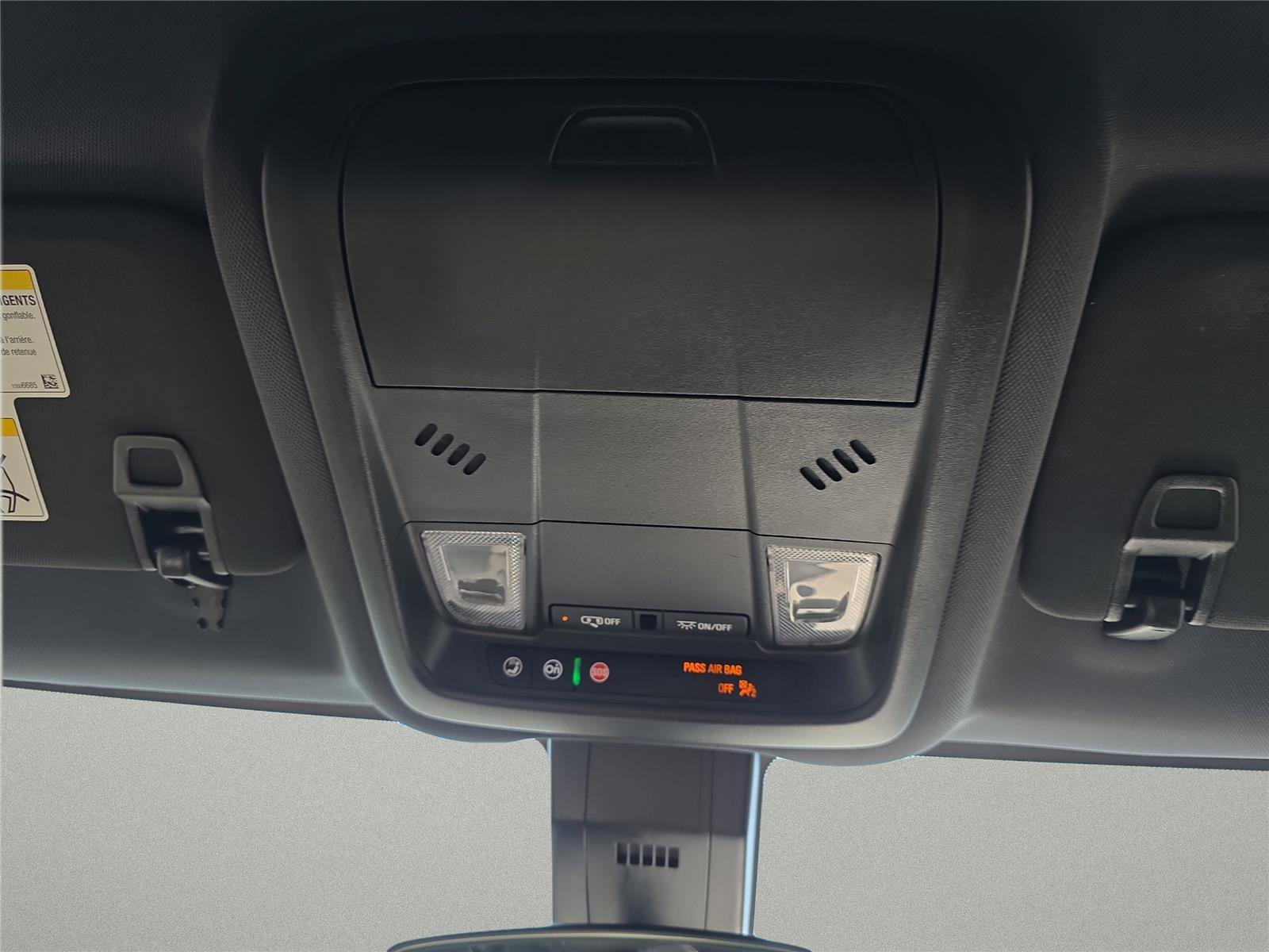 Used 2023 Chevrolet Equinox RS w/ RS Leather Package image 22