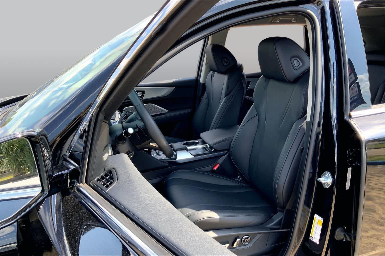 Used 2024 Acura MDX FWD image 7