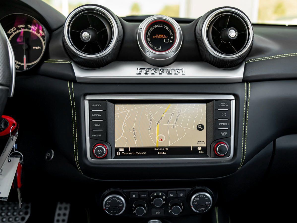 Used 2018 Ferrari California T image 19