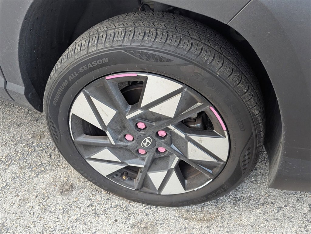 Certified 2024 Hyundai Kona SEL image 8