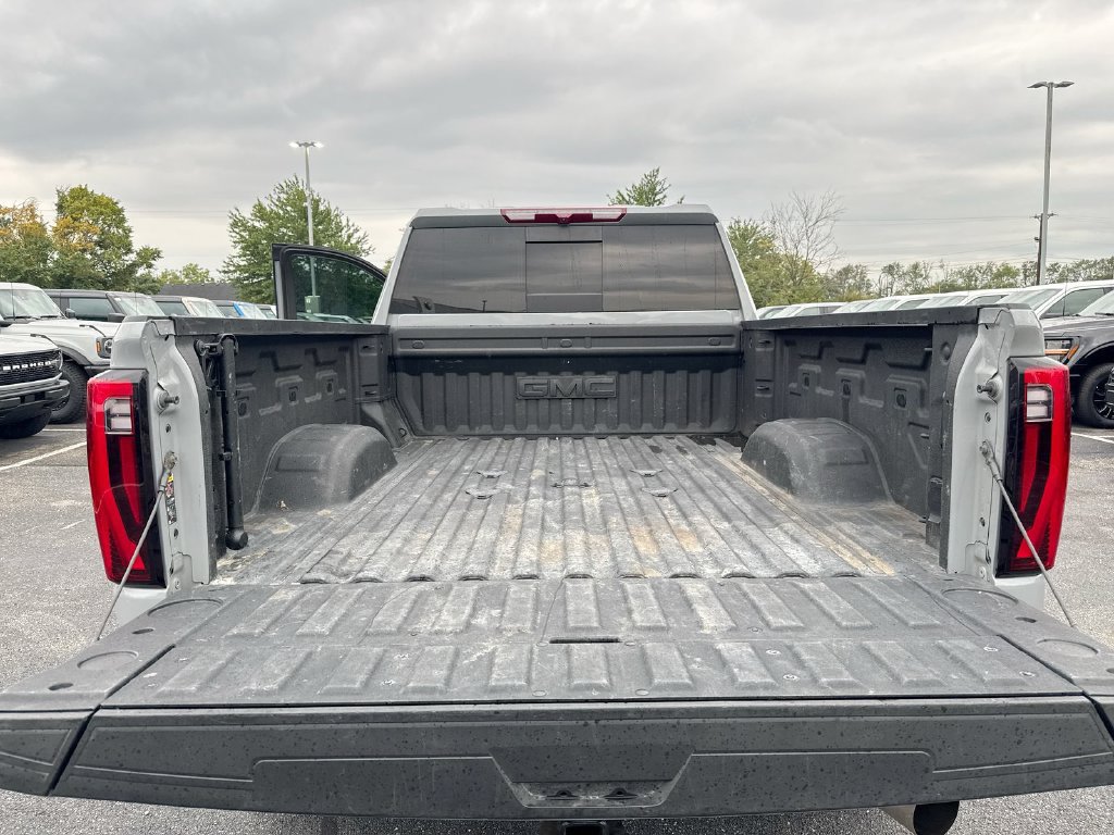 Used 2024 GMC Sierra 2500 SLT w/ SLT Premium Package AWD/4WD image 24