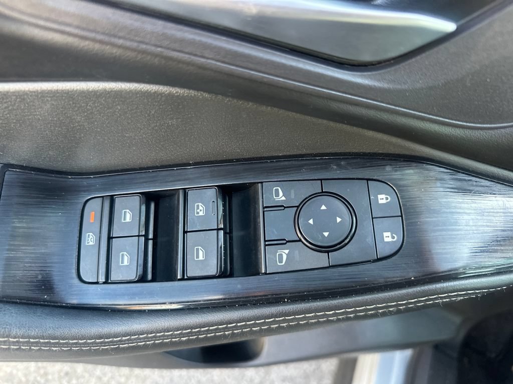 Certified 2023 Nissan Rogue SV w/ SV Premium B Package FWD image 41