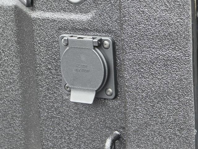 New 2025 GMC Hummer EV 3X w/ Battery Pack, 24 Module Pack image 30