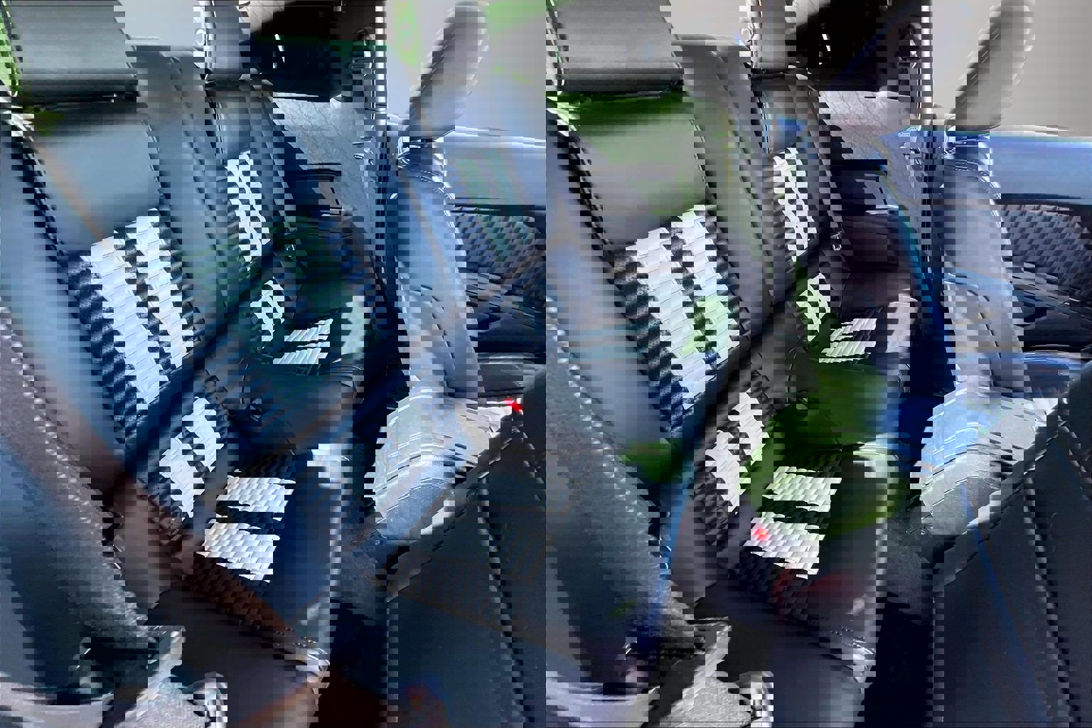 Used 2012 Ford Mustang Shelby GT500 w/ Electronics Pkg image 24