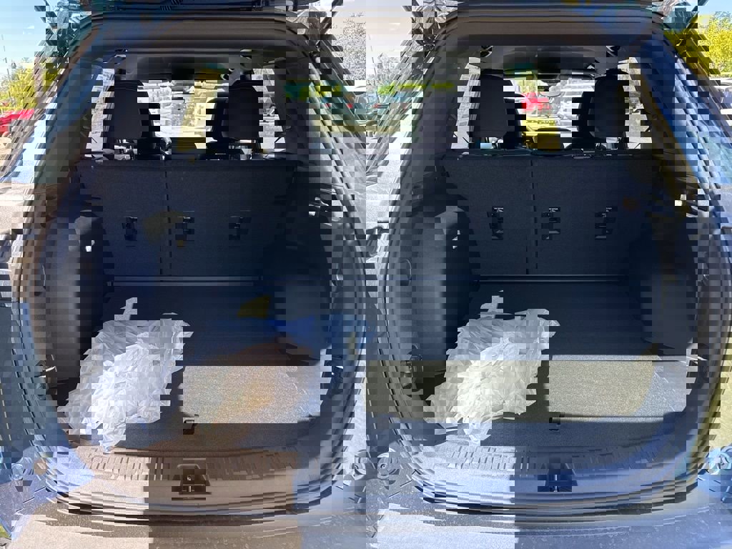 New 2026 Chevrolet Equinox LT w/ Safety and Technology Package image 7