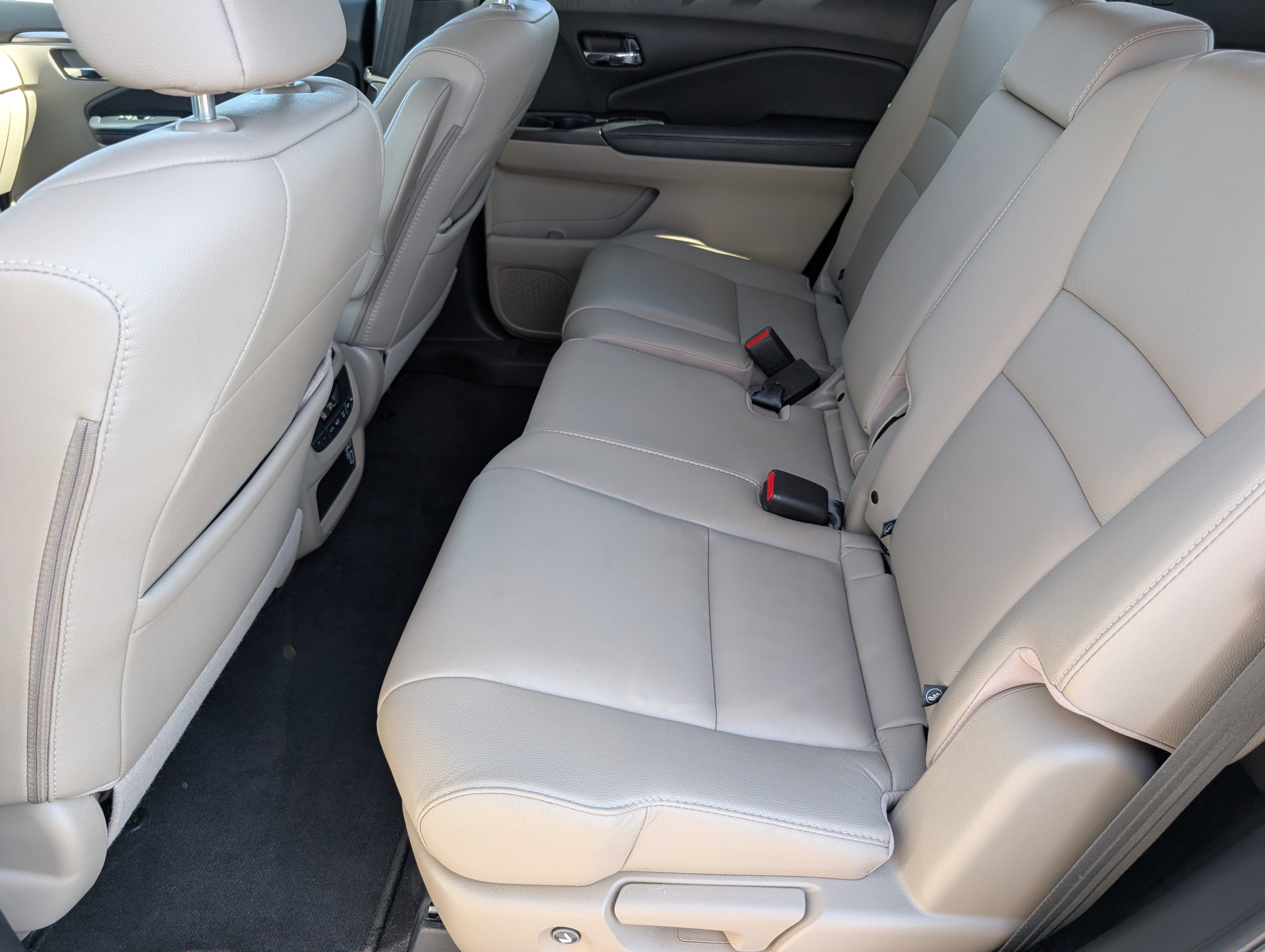 Used 2022 Honda Pilot EX-L image 33