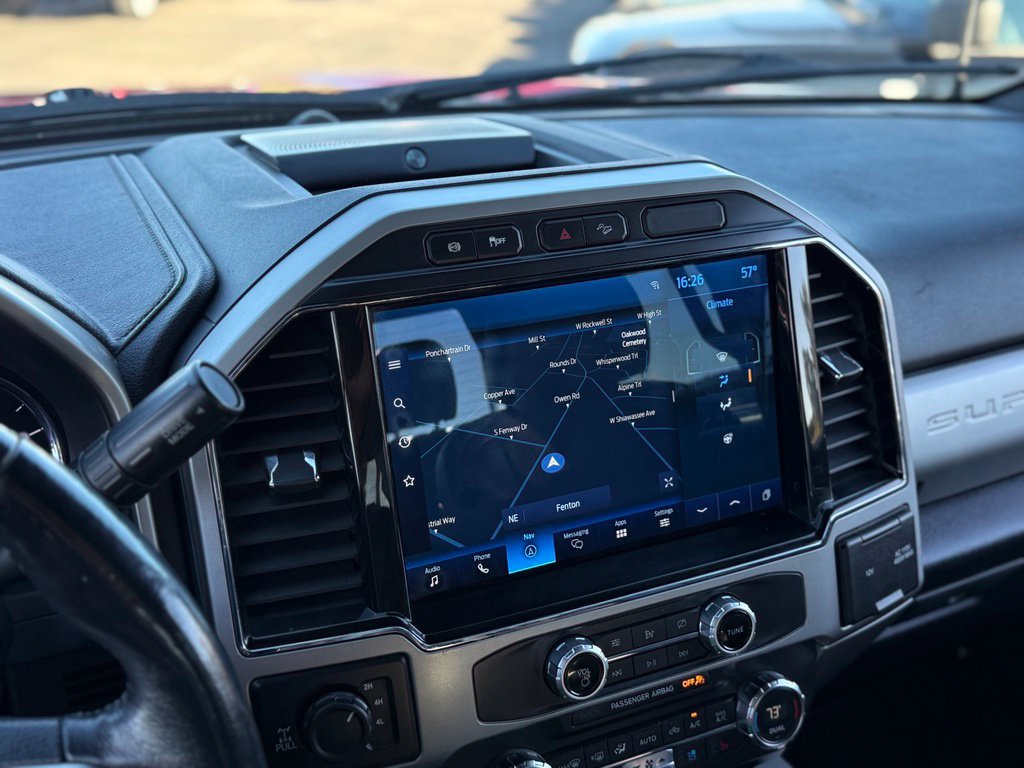 Certified 2022 Ford F250 Lariat w/ Black Appearance Package AWD/4WD image 3