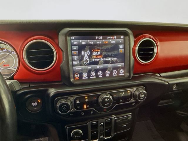 Used 2023 Jeep Wrangler Unlimited Rubicon w/ Cold Weather Group image 15