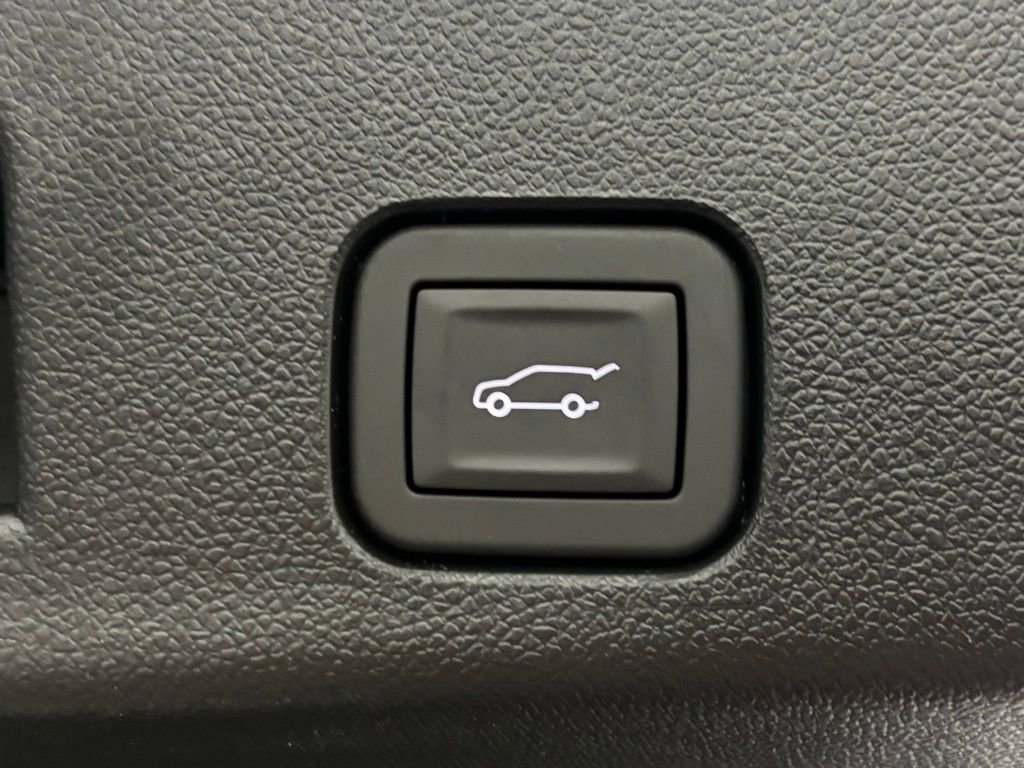 New 2026 GMC Acadia Elevation w/ Elevation Premium Package image 11