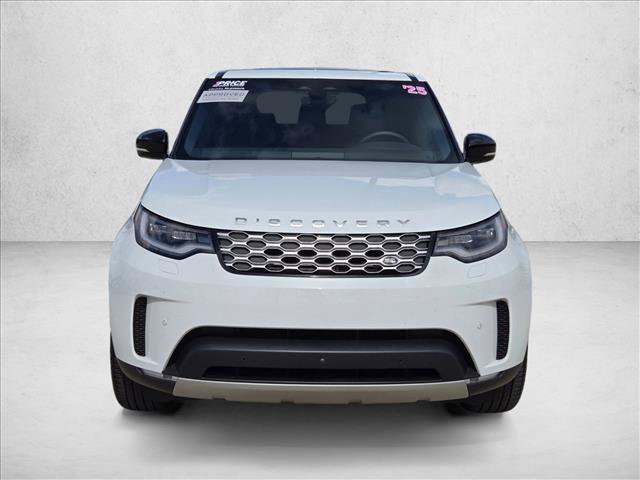 Certified 2025 Land Rover Discovery S video 2