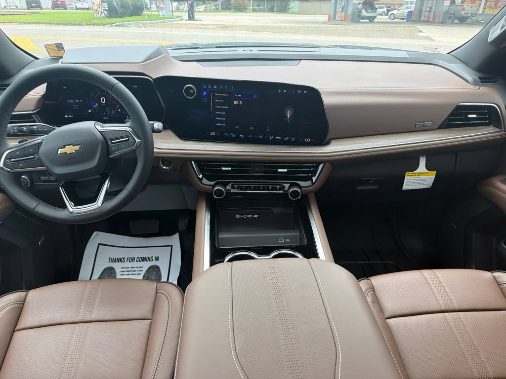 New 2026 Chevrolet Suburban High Country RWD image 16
