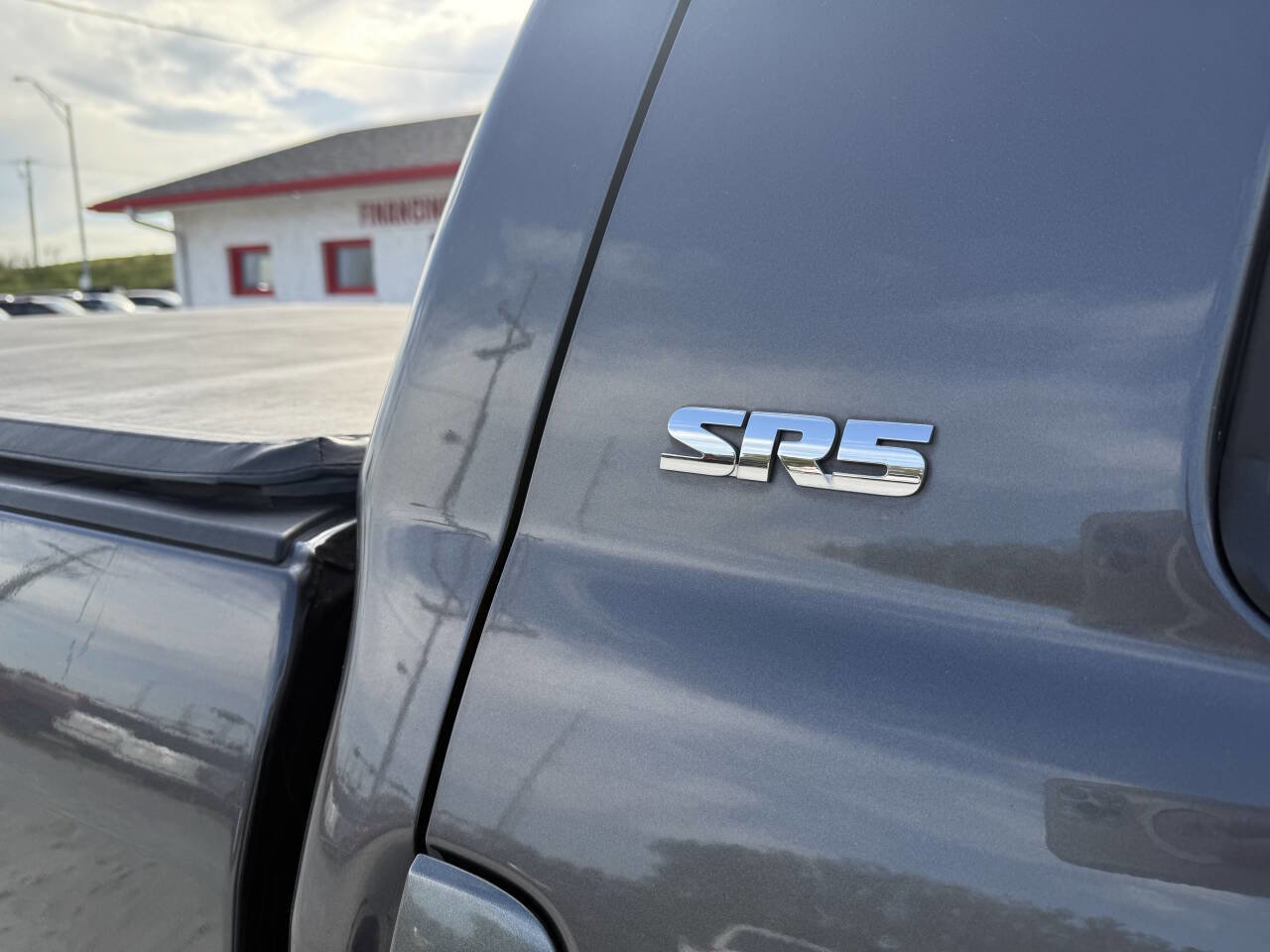 Used 2012 Toyota Tundra 4x4 Double Cab image 28