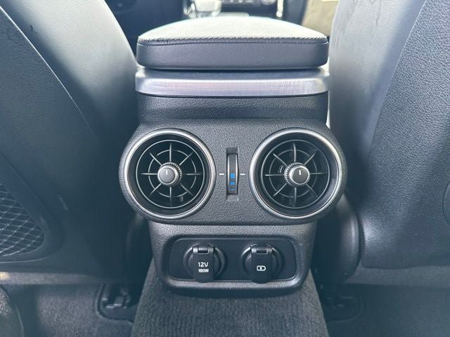 Used 2023 Kia Stinger GT2 RWD image 18