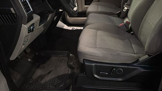 Used 2016 Ford F150 XLT w/ Equipment Group 302A Luxury image 25