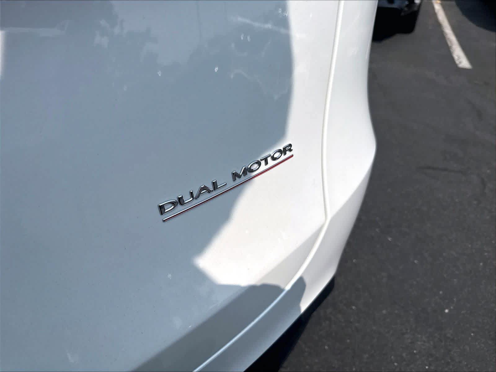 Used 2023 Tesla Model Y Performance AWD/4WD image 24