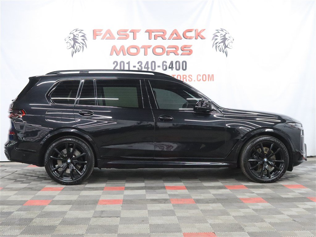 Used 2023 BMW X7 M60i w/ Executive Package AWD/4WD image 4