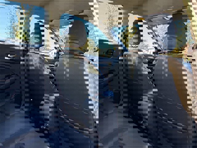 Used 2023 Nissan Altima 2.5 SR image 14