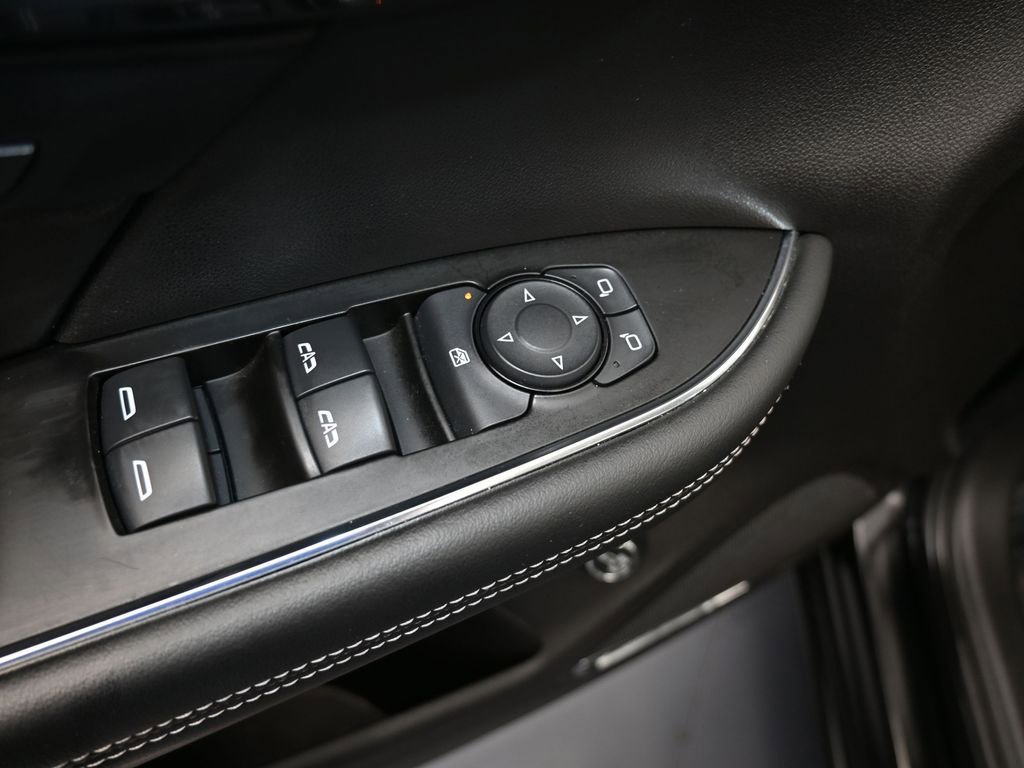 Used 2023 Buick Envision Essence w/ Technology Package I image 13