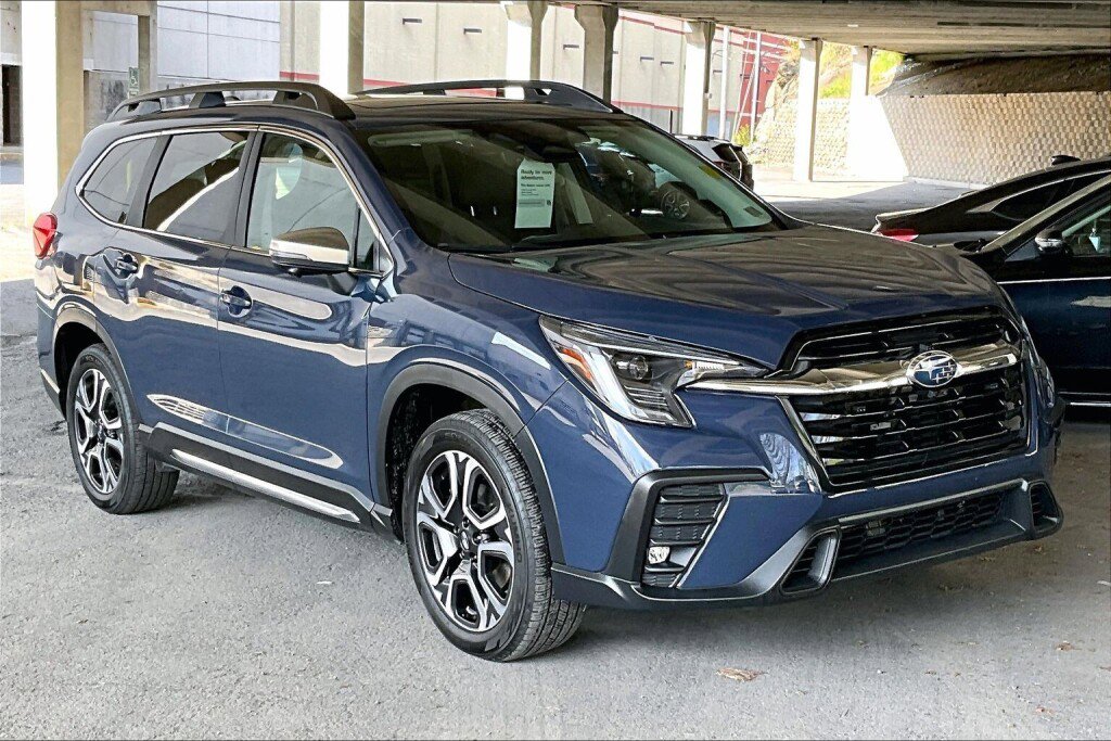 Certified 2023 Subaru Ascent Limited w/ Technology Package AWD/4WD image 19