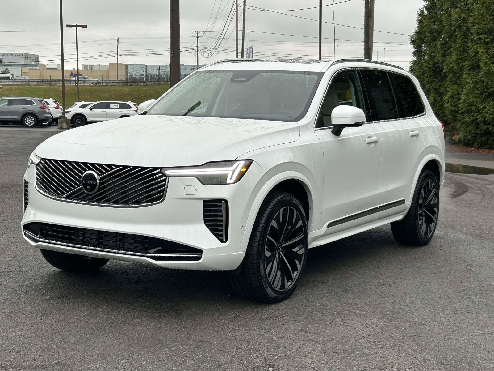 New 2026 Volvo XC90 B6 Ultra w/ Protection Package AWD/4WD image 7