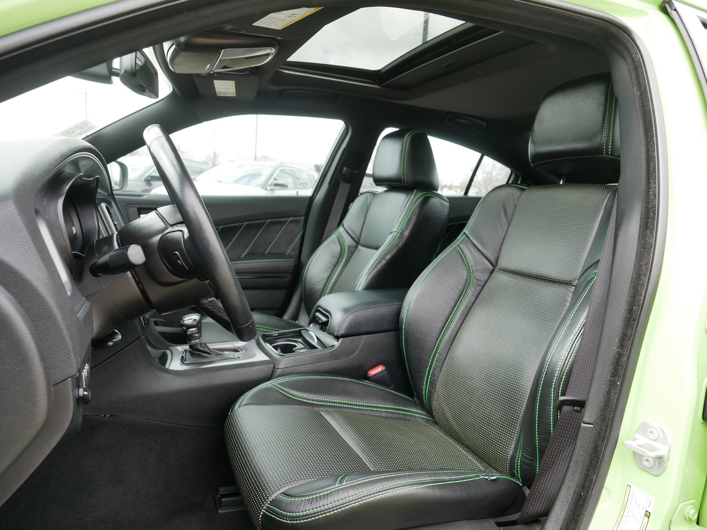 Used 2023 Dodge Charger SXT w/ Blacktop Package image 33