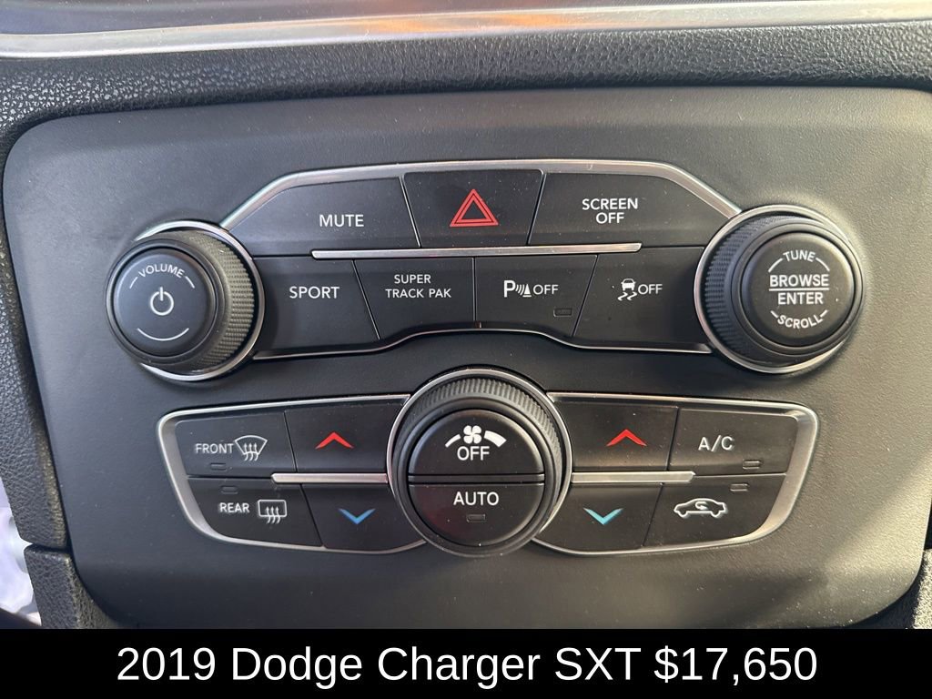 Used 2019 Dodge Charger SXT w/ Cold Weather Package AWD/4WD image 26