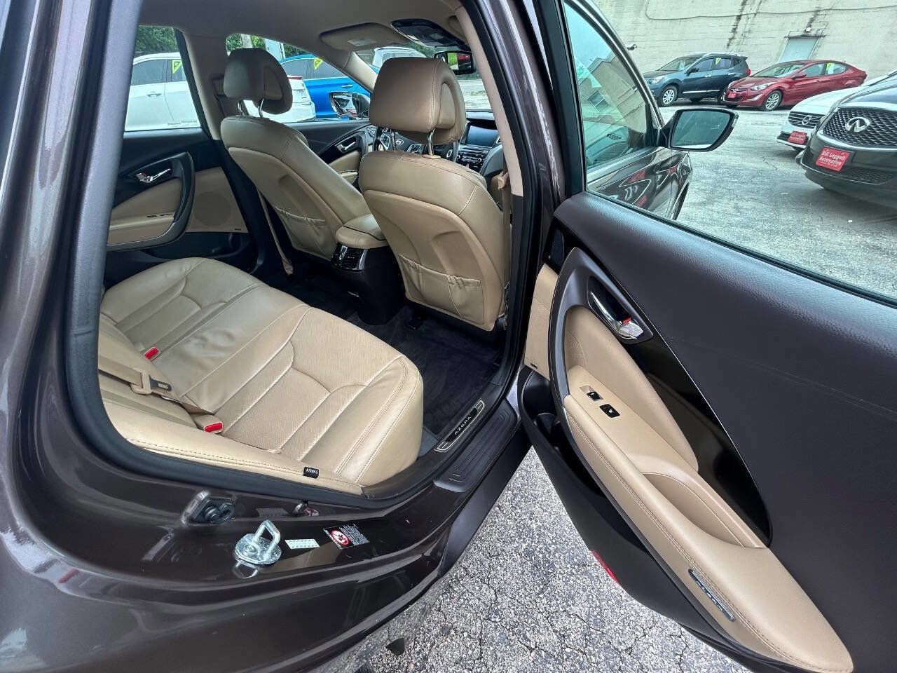 Used 2015 Hyundai Azera FWD image 8