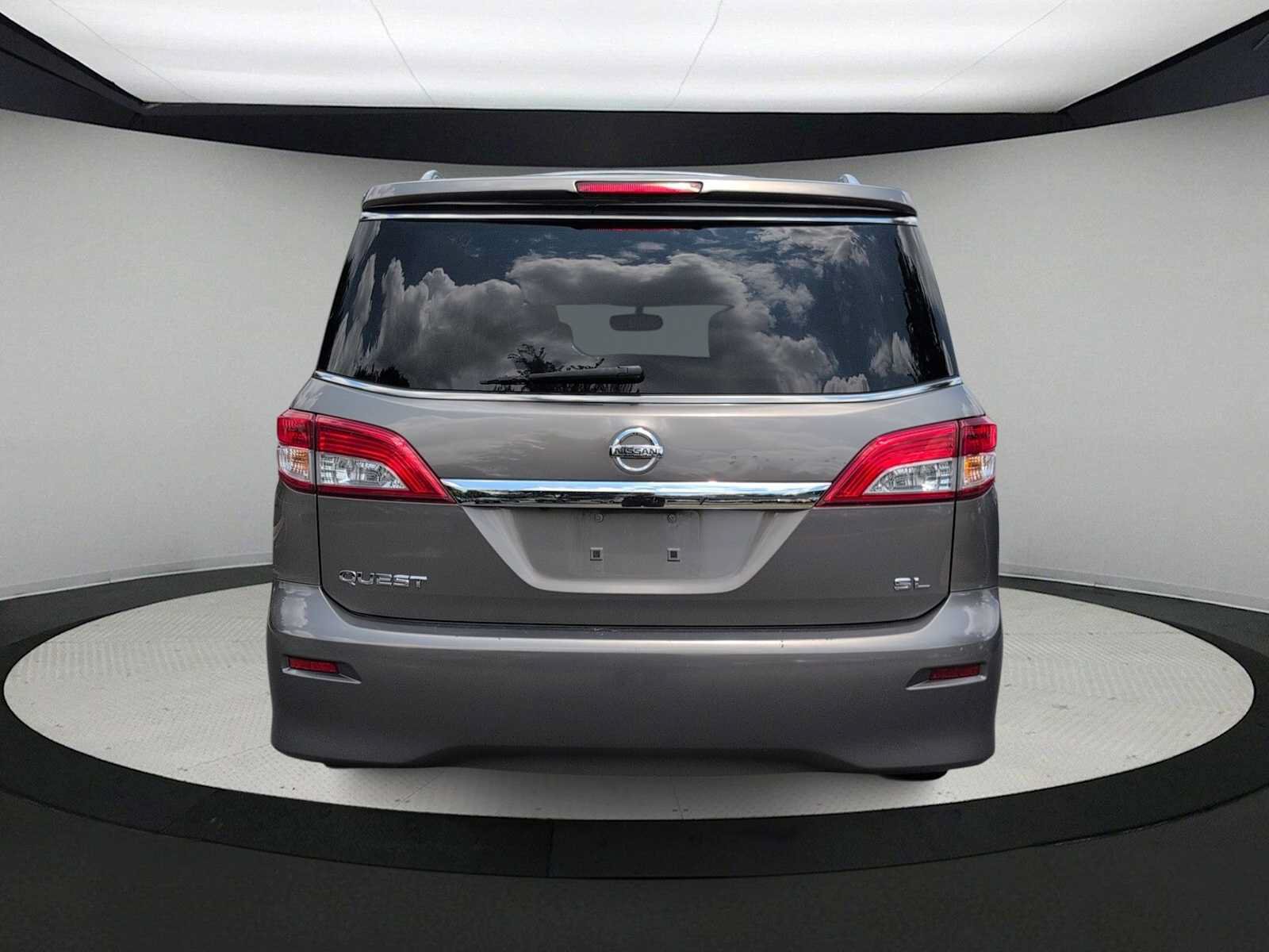 Used 2015 Nissan Quest SL FWD image 7