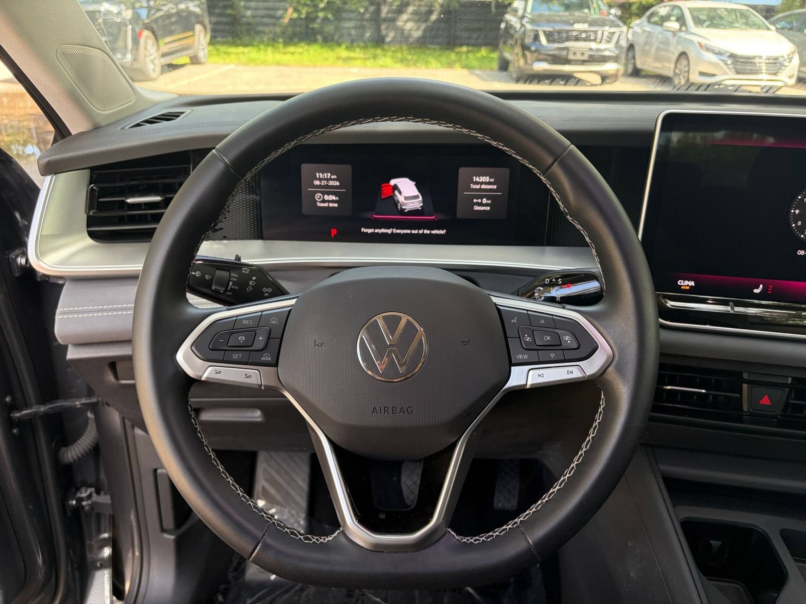 Used 2026 Volkswagen Tiguan SE FWD image 28
