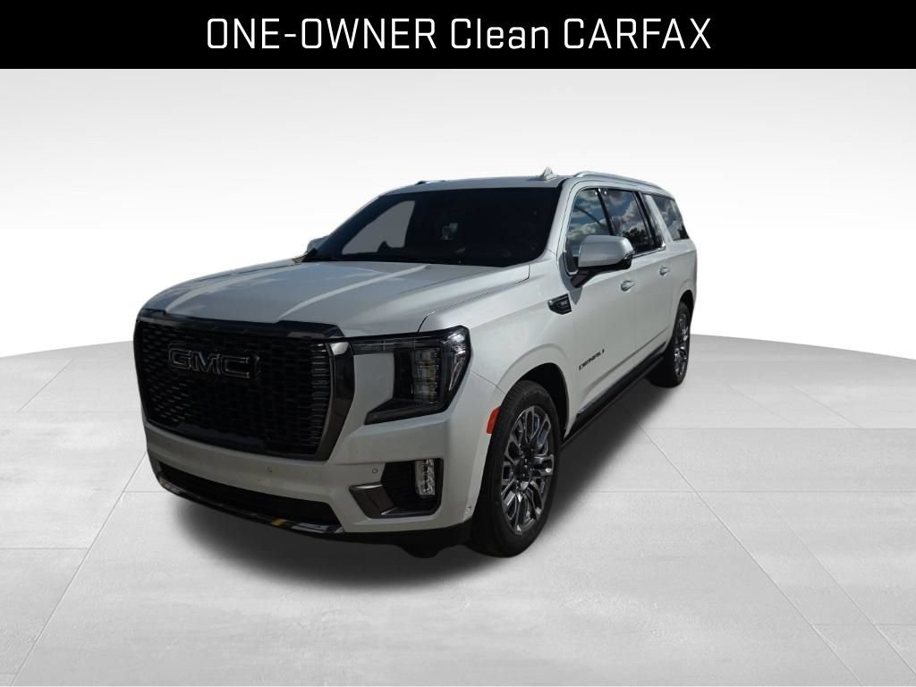 Used 2024 GMC Yukon XL Denali Ultimate AWD/4WD image 8