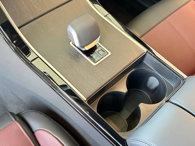 New 2026 Land Rover Range Rover Velar Autobiography AWD/4WD image 8