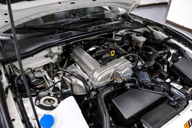 Used 2018 MAZDA MX-5 Miata RF Grand Touring RWD image 45