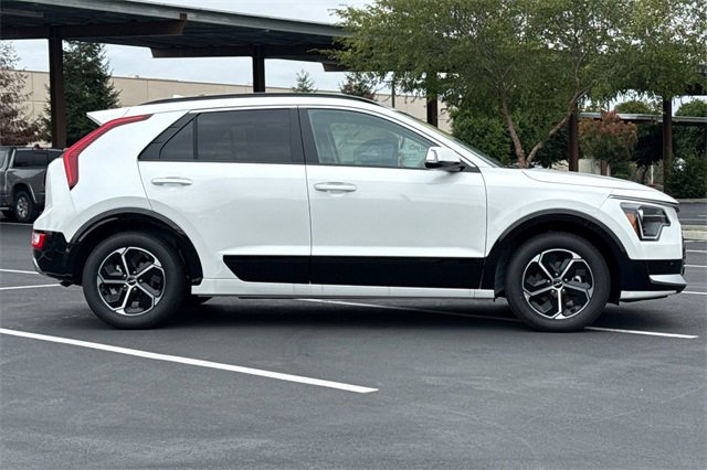 New 2026 Kia Niro SX image 3