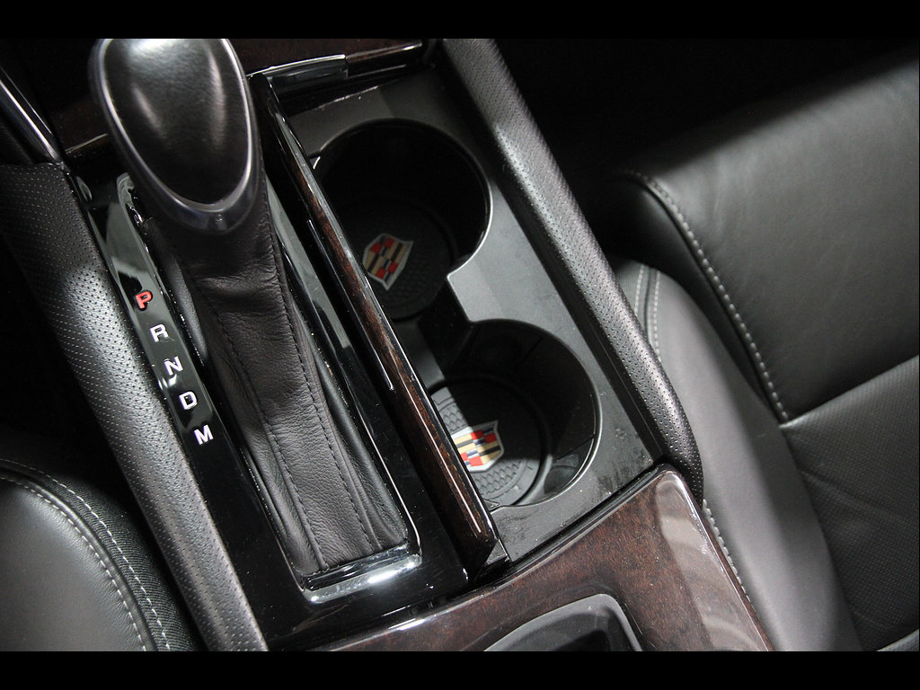 Used 2014 Cadillac XTS FWD image 16