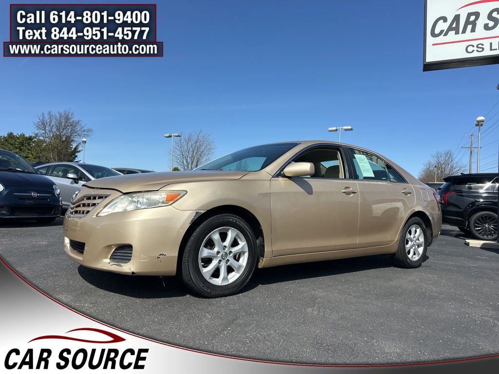 Used 2011 Toyota Camry LE w/ LE Extra-Value Pkg image 2
