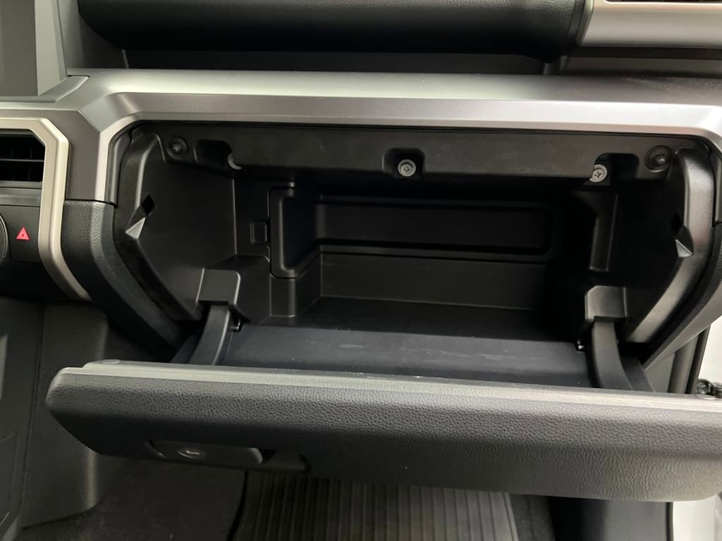 Used 2025 Toyota 4Runner SR5 image 26