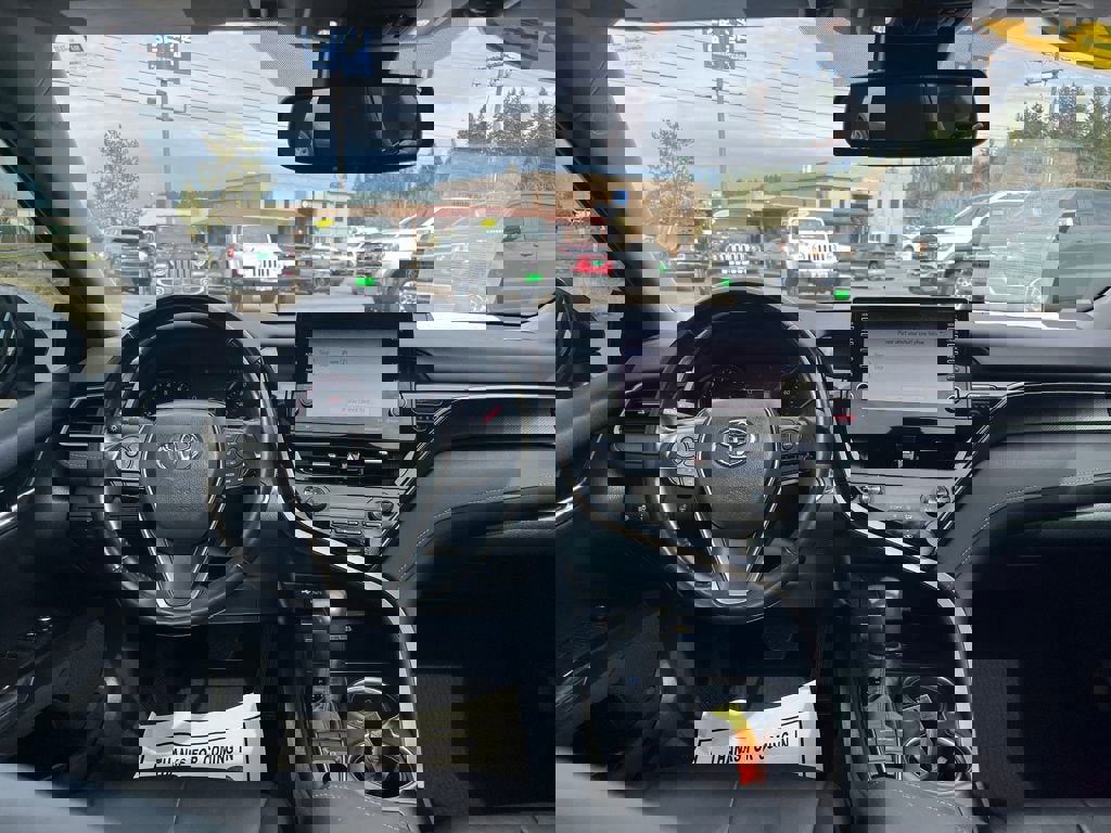 Used 2022 Toyota Camry XSE w/ Carpet Mat Package (TMS) image 19